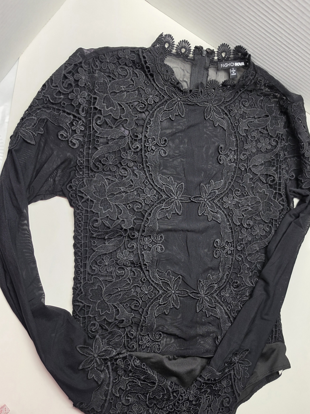 Fashion Nova Black Lace Long-Sleeve Bodysuit